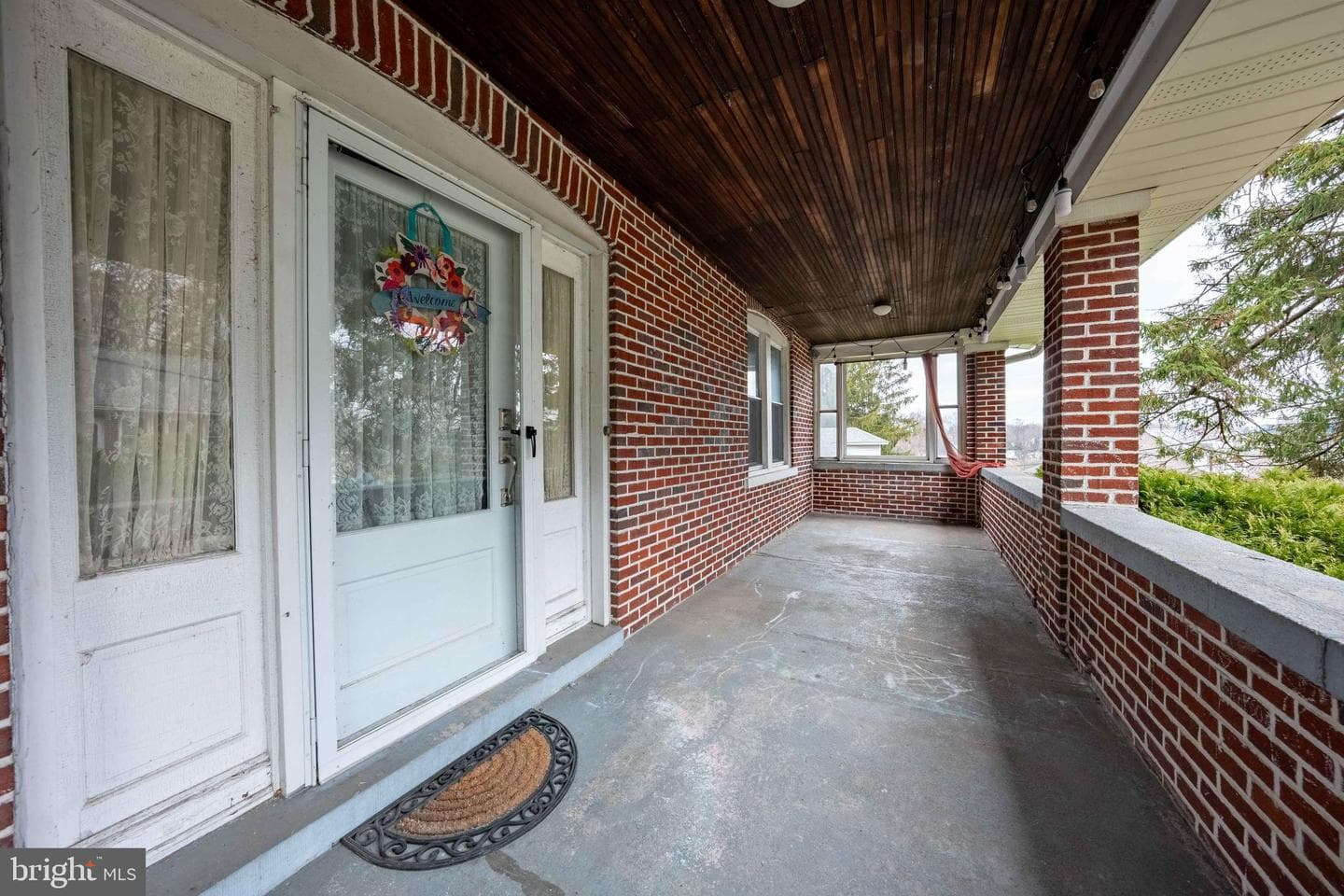 627 Scholl Avenue photo 2