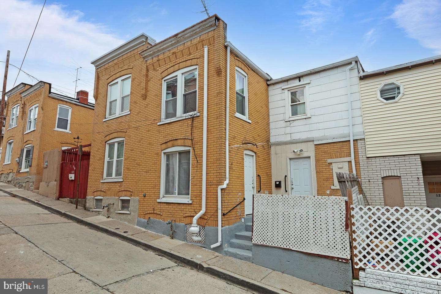 121 S Blank Street