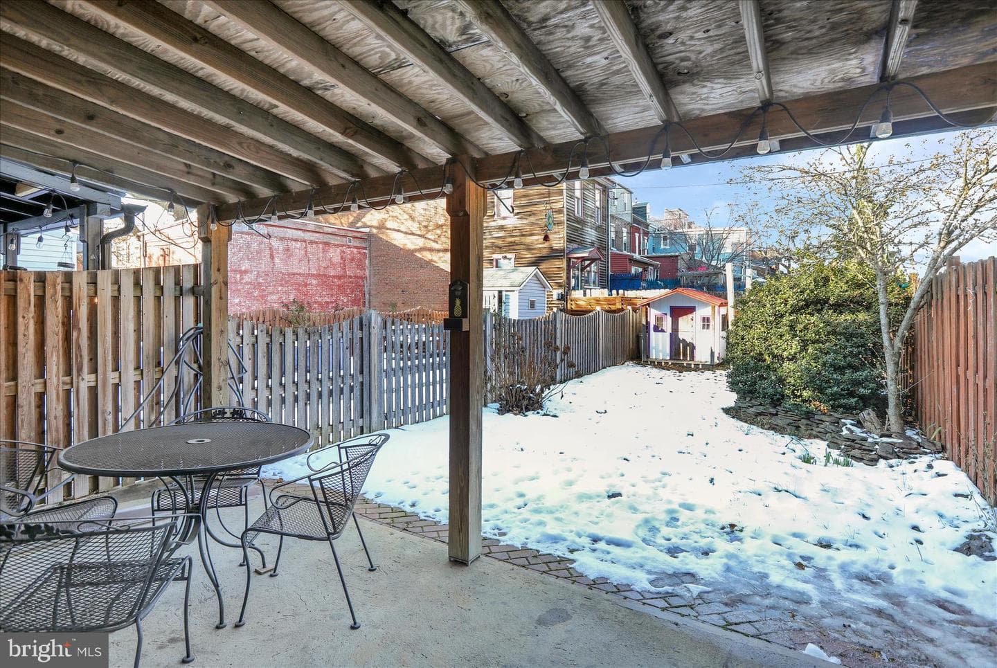 815 W Gordon Street photo 42