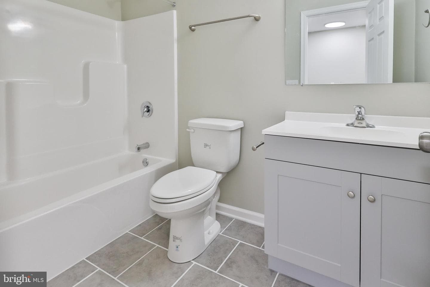 903 N Graham Street photo 47