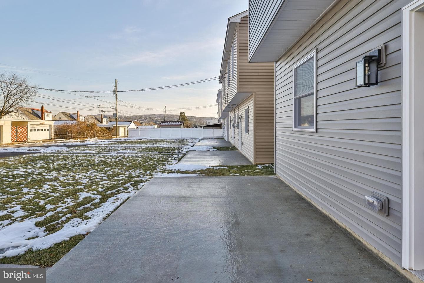 903 N Graham Street photo 57