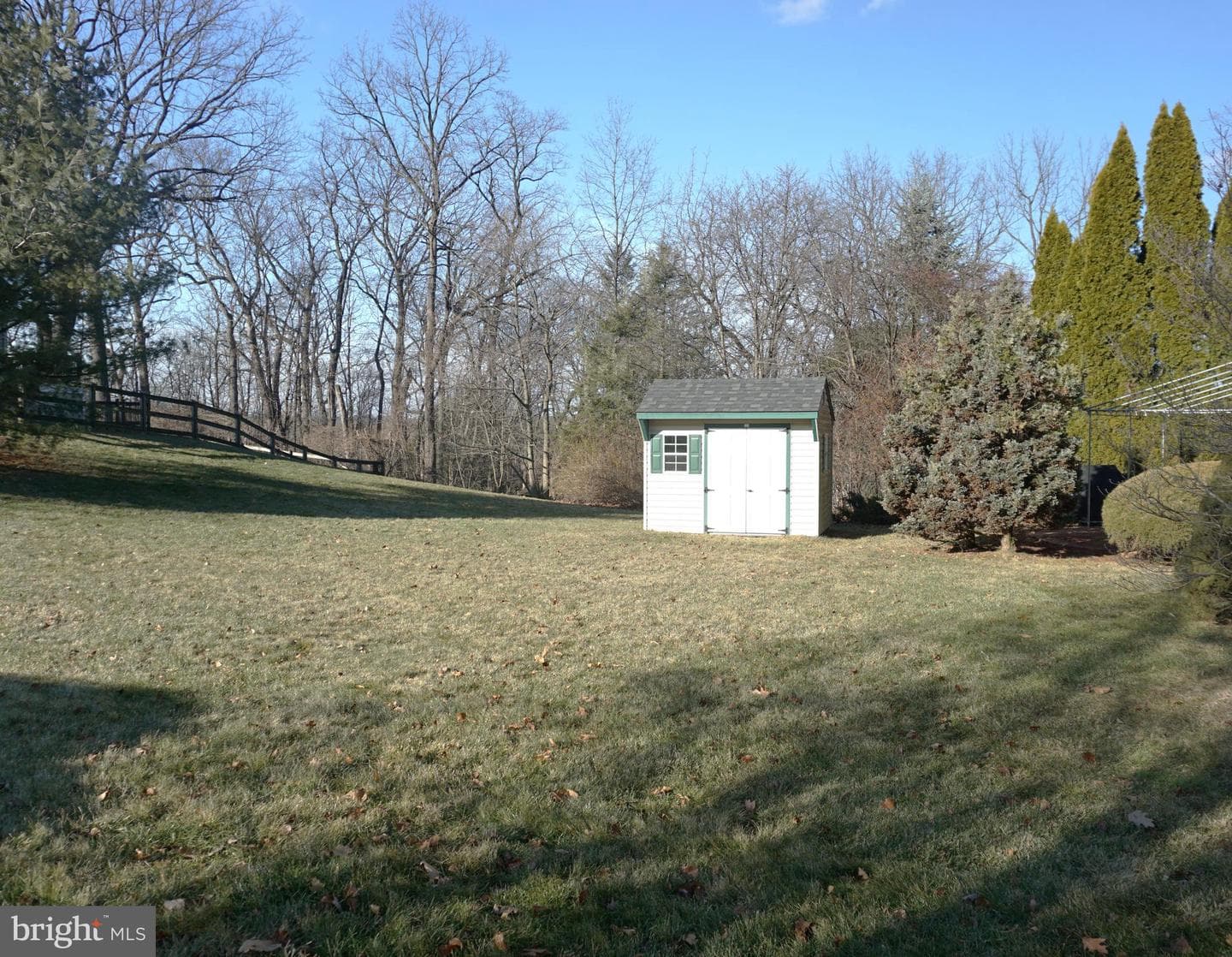 6099 Timberknoll Drive photo 16