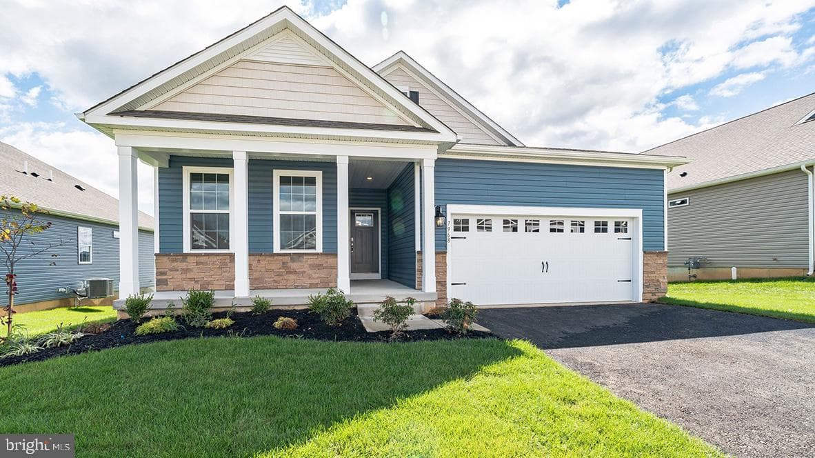1510 Dresden Drive photo 1