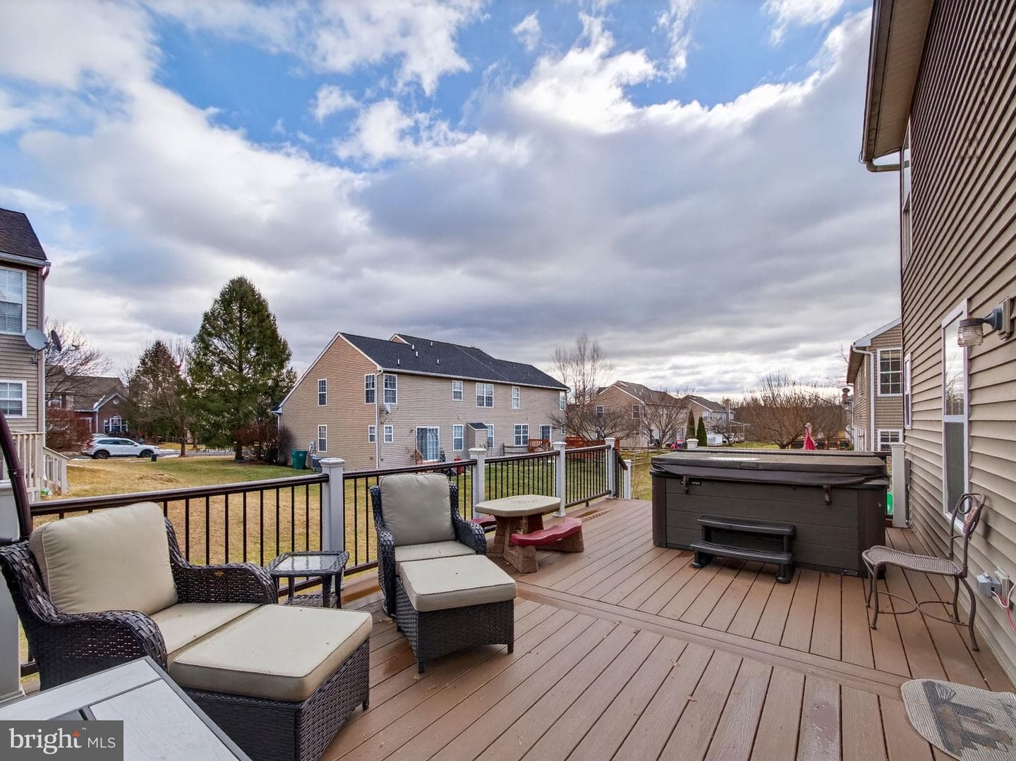 1525 Cambridge Drive photo 8