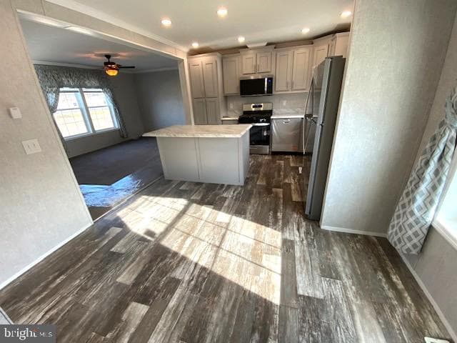 10104 Fernwood Lane photo 4