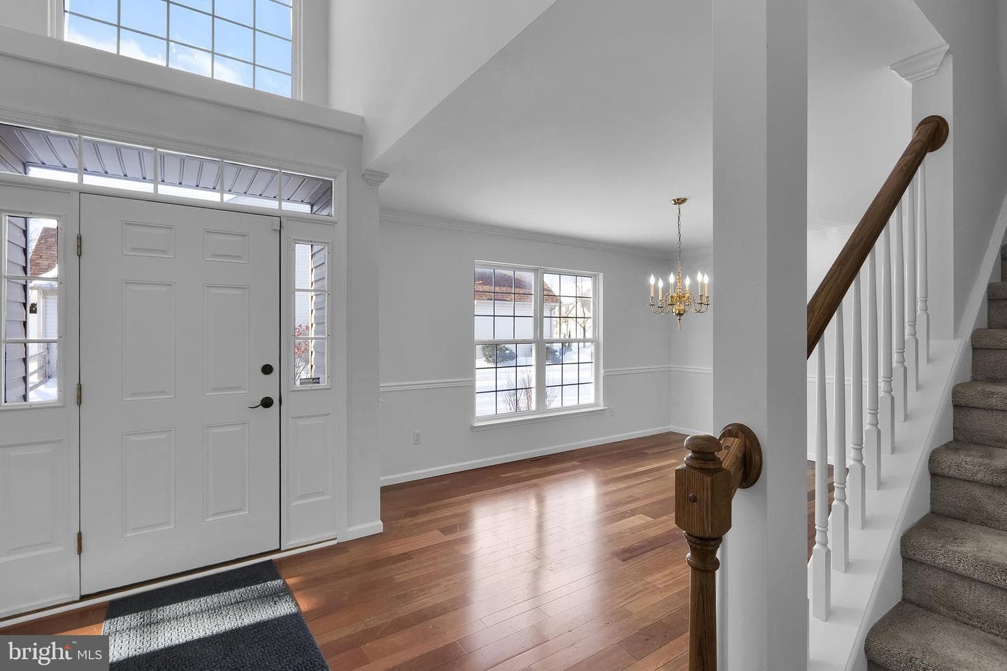 2073 Rolling Meadow Drive photo 3