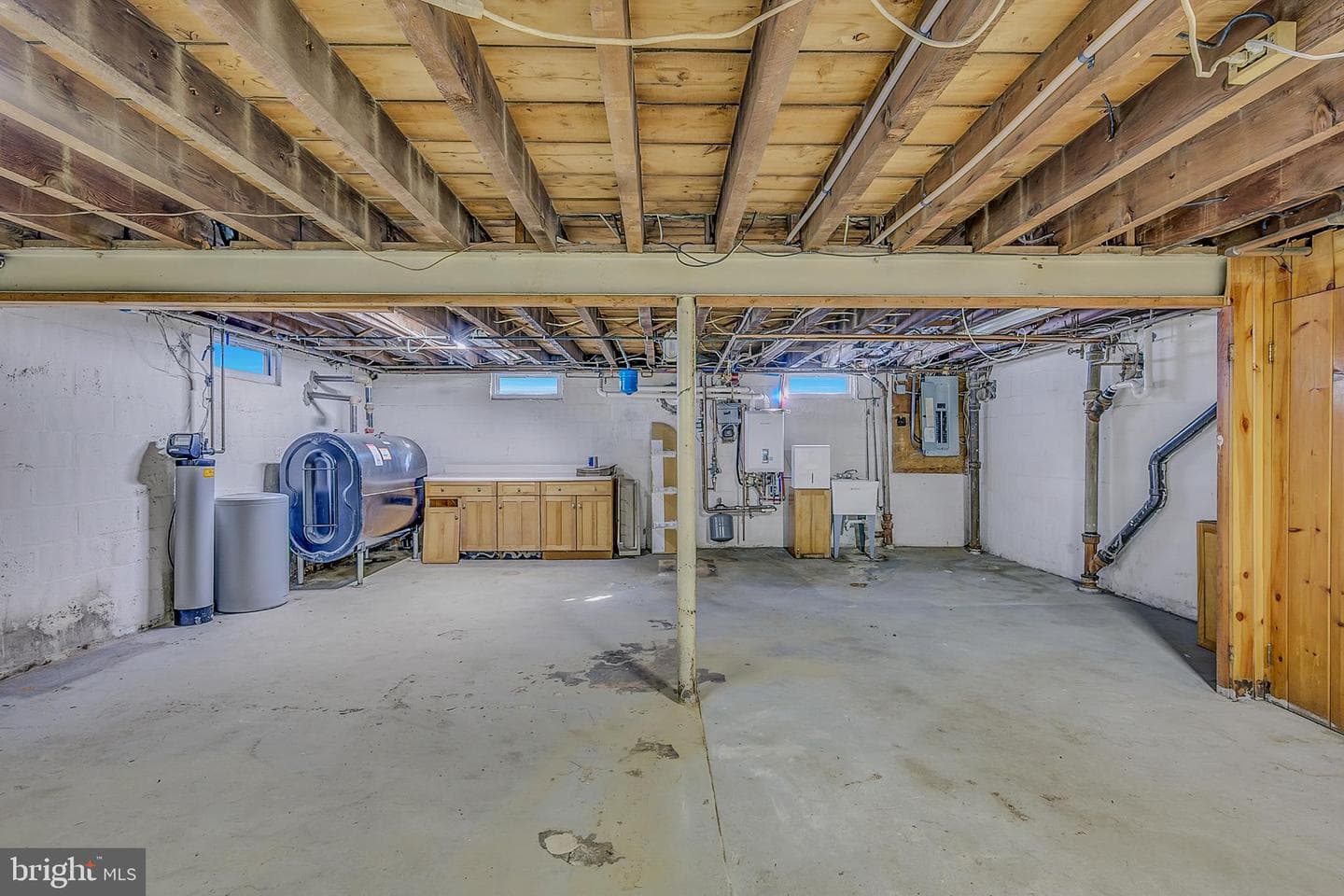630 N 2nd Street photo 15