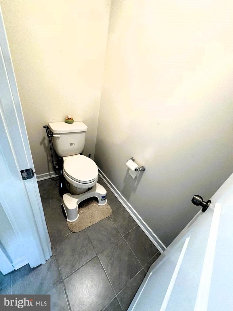 7573 Clayton Avenue photo 9