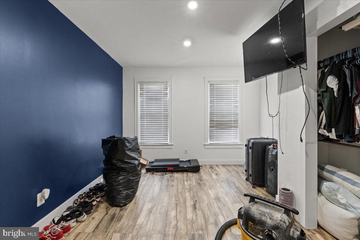 204 S Carlisle Street photo 13
