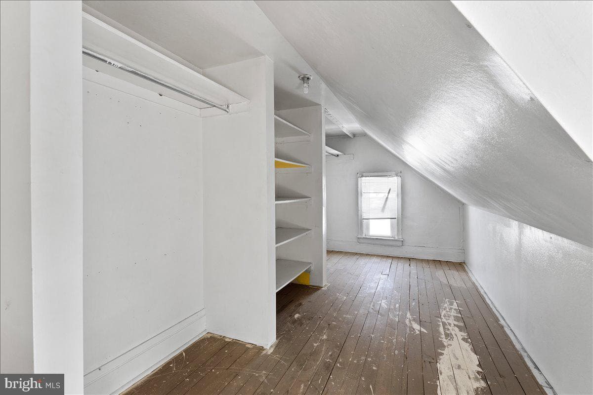 204 S Carlisle Street photo 18