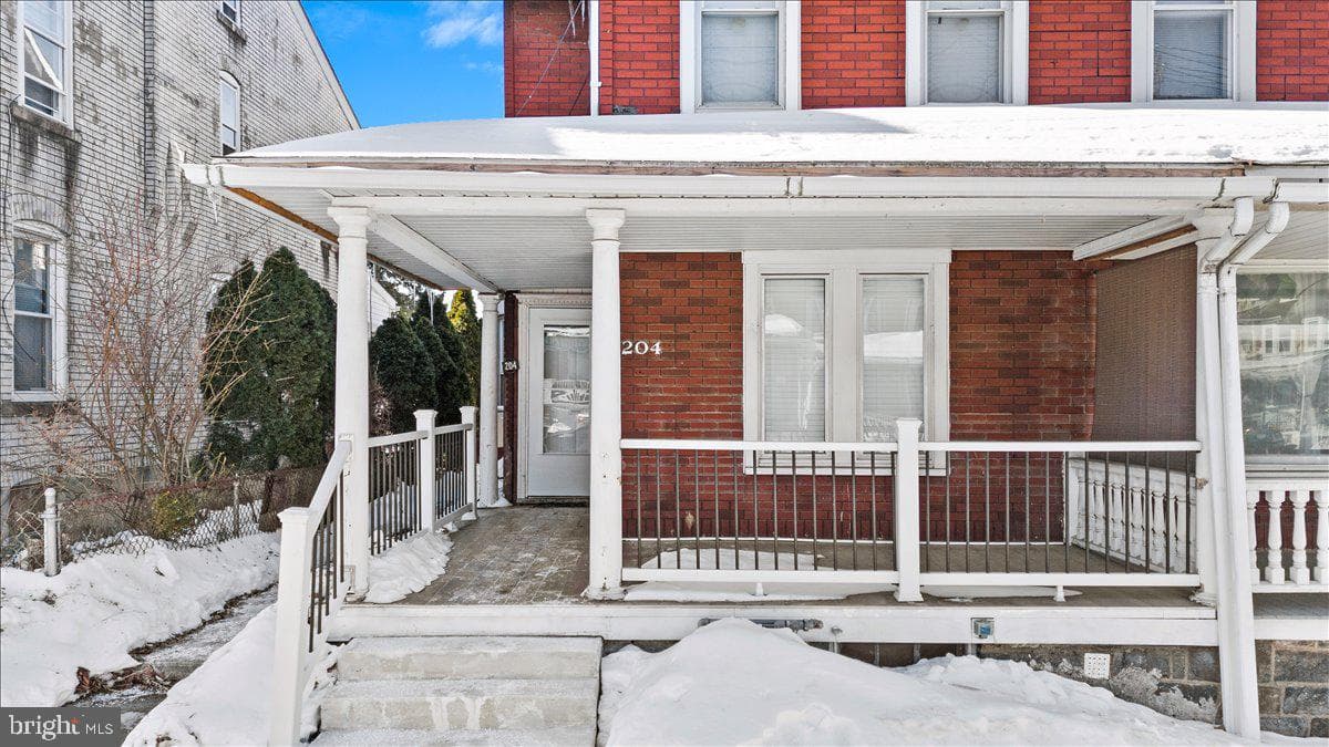 204 S Carlisle Street photo 2