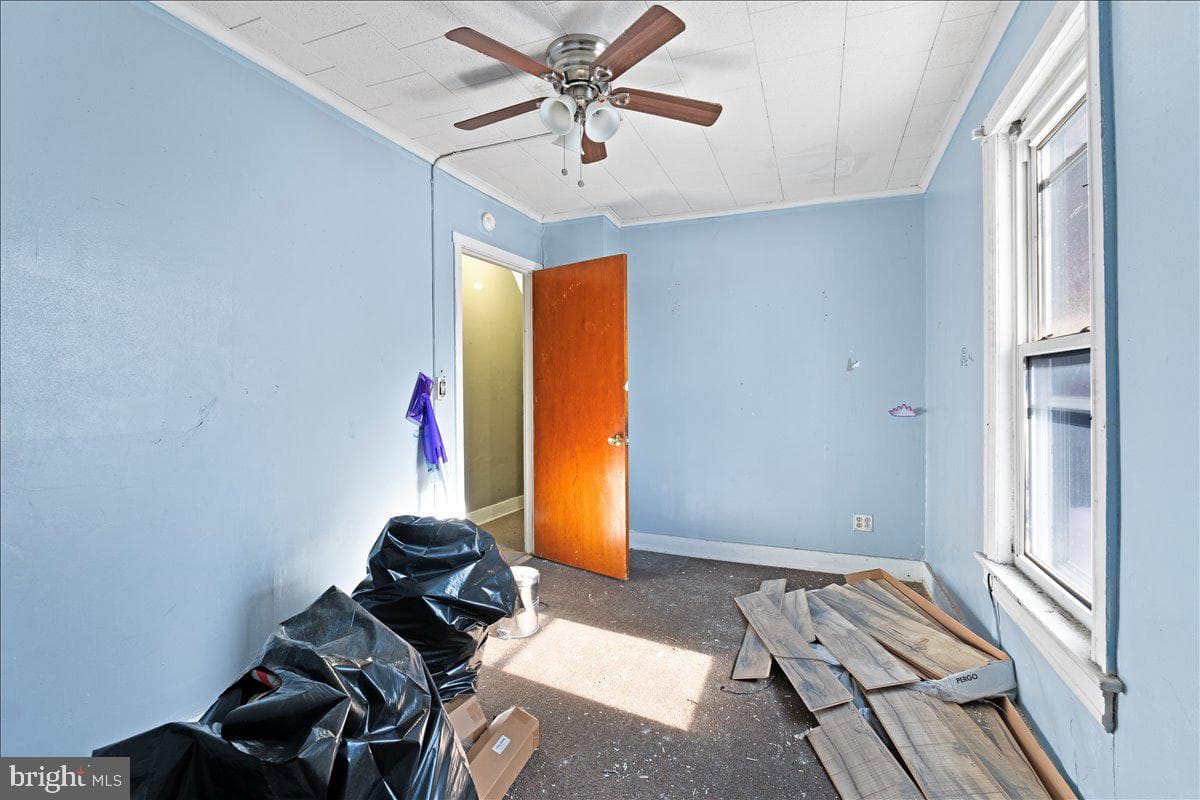 204 S Carlisle Street photo 9