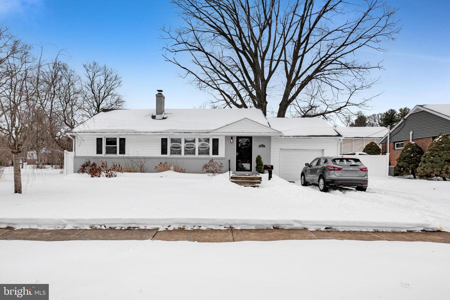 2512 W Highland Street photo 1