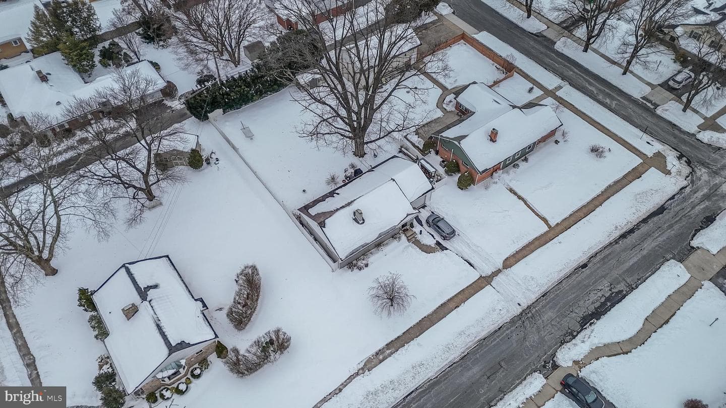 2512 W Highland Street photo 23