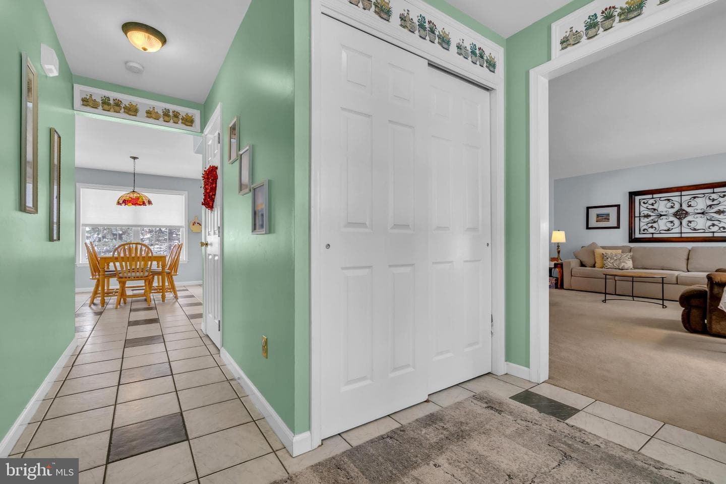 2593 Halleck Drive photo 11