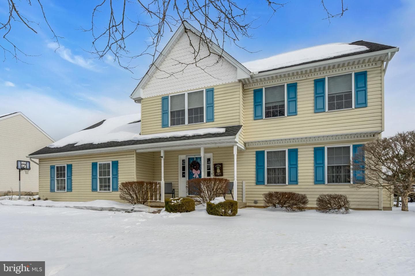 2593 Halleck Drive photo 3