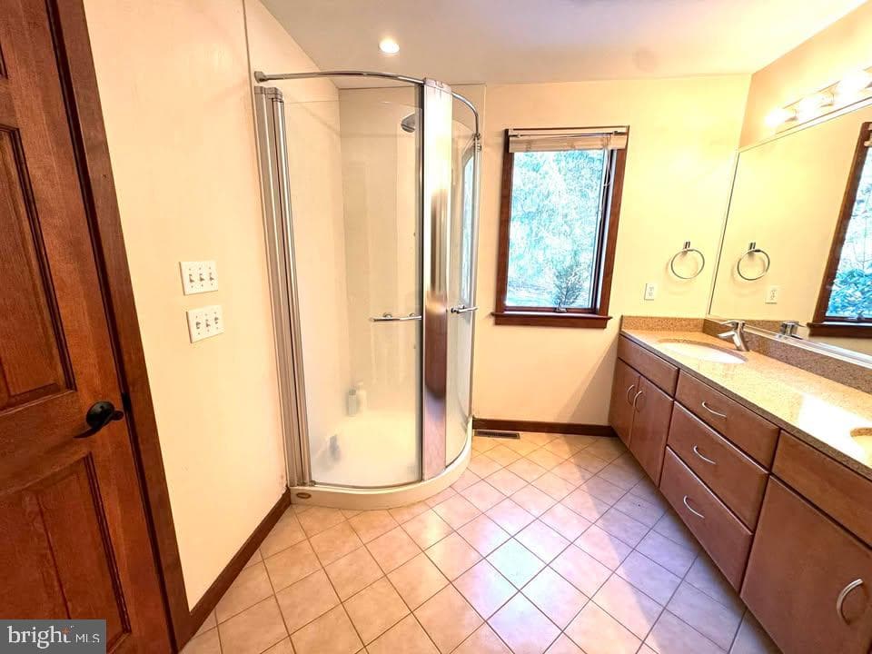 4377 Astor Drive photo 16