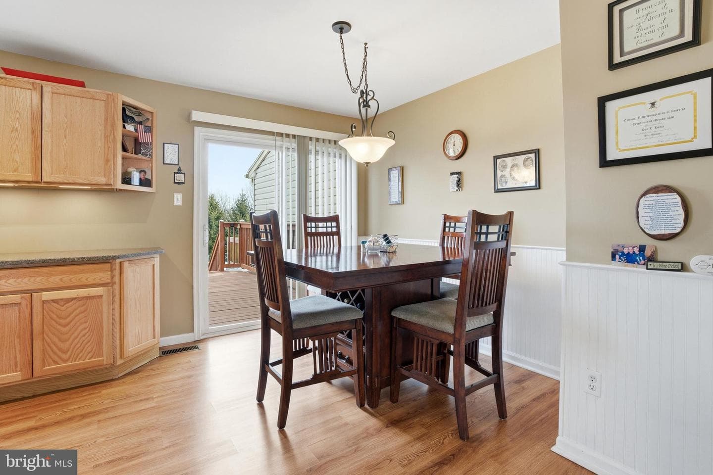 1048 Sparrow Way photo 14