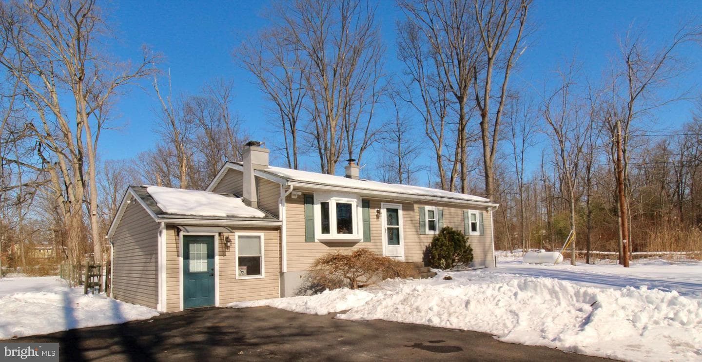 6751 Passer Rd, Coopersburg