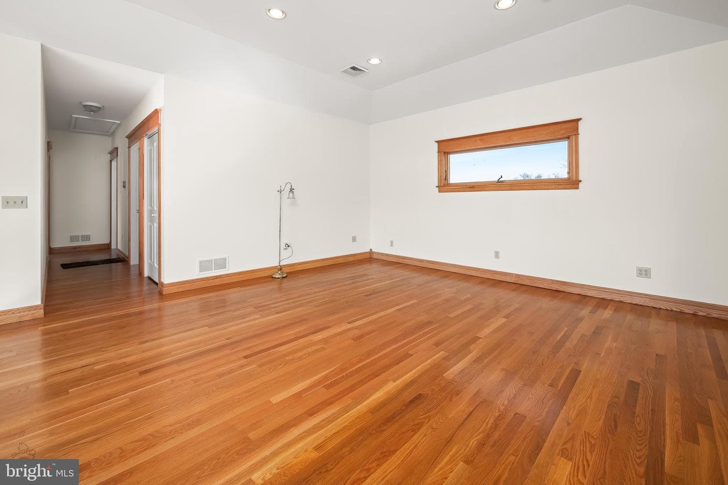 557 Minor Street photo 11