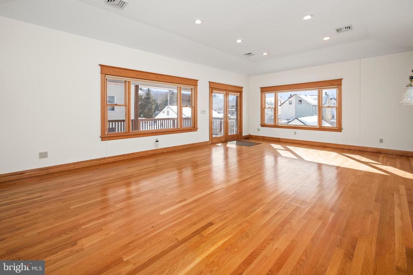 557 Minor Street photo 6