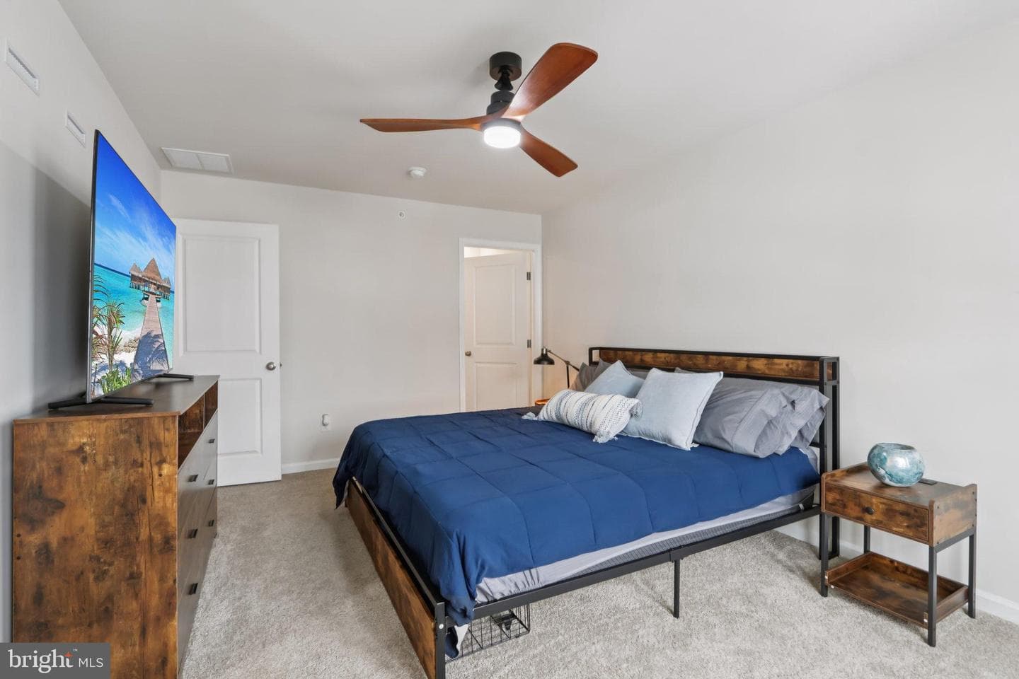 1138 Martin Road photo 20