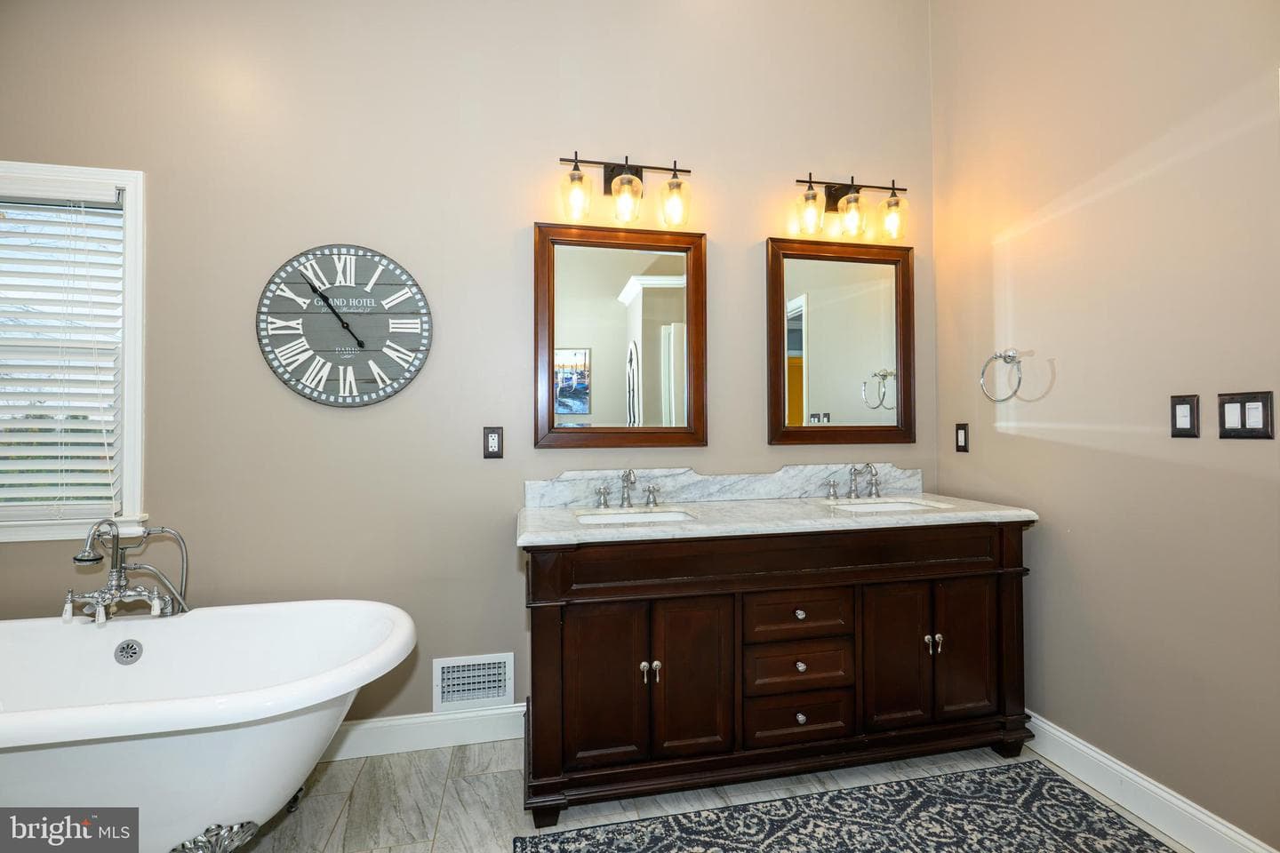 3707 Oakwood Trail photo 32