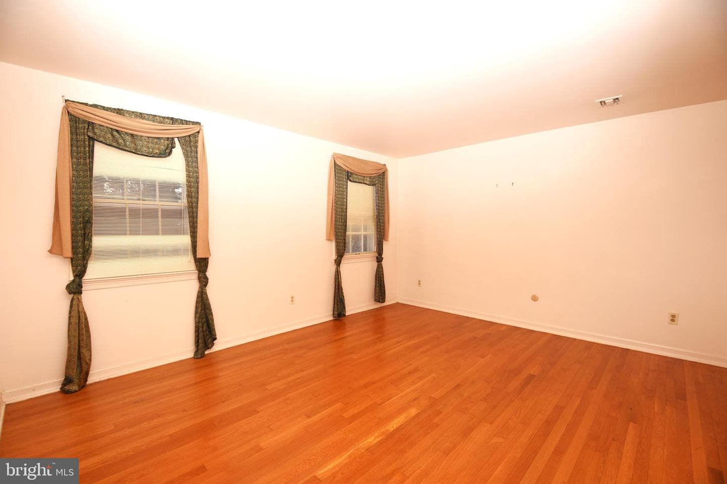 1850 Briarcliff Terrace photo 32