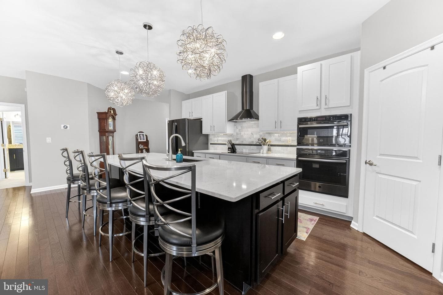 3465 Treeview Drive photo 5