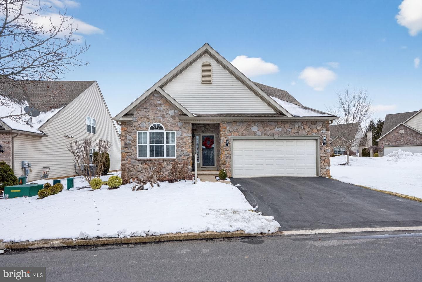 2920 Lifford Lane photo 4
