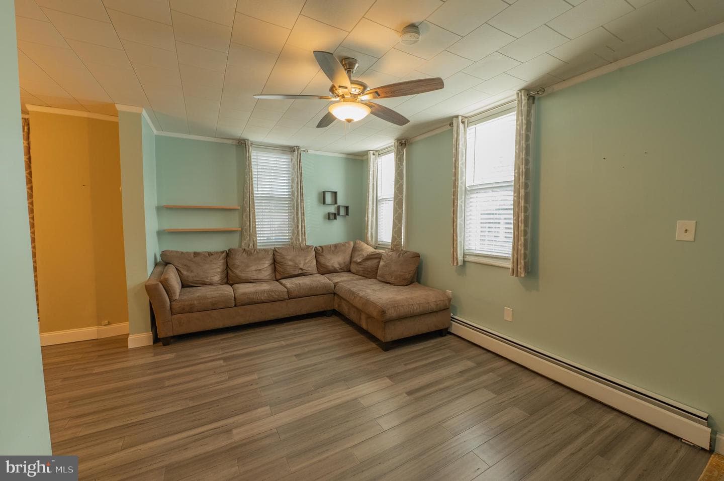 343 Broad Street photo 2