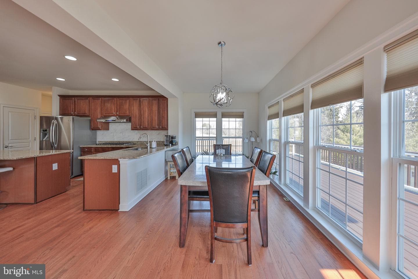 1919 Pembrooke Drive photo 24