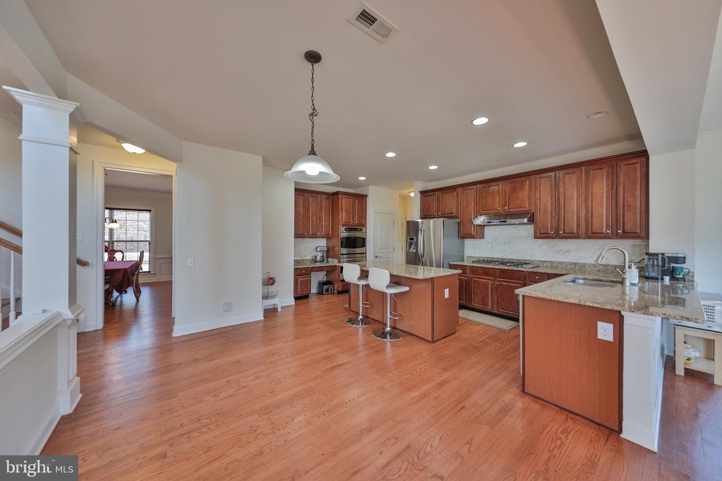 1919 Pembrooke Drive photo 27