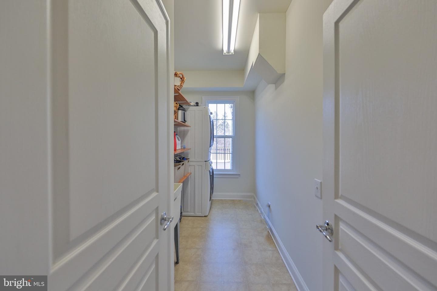 1919 Pembrooke Drive photo 33
