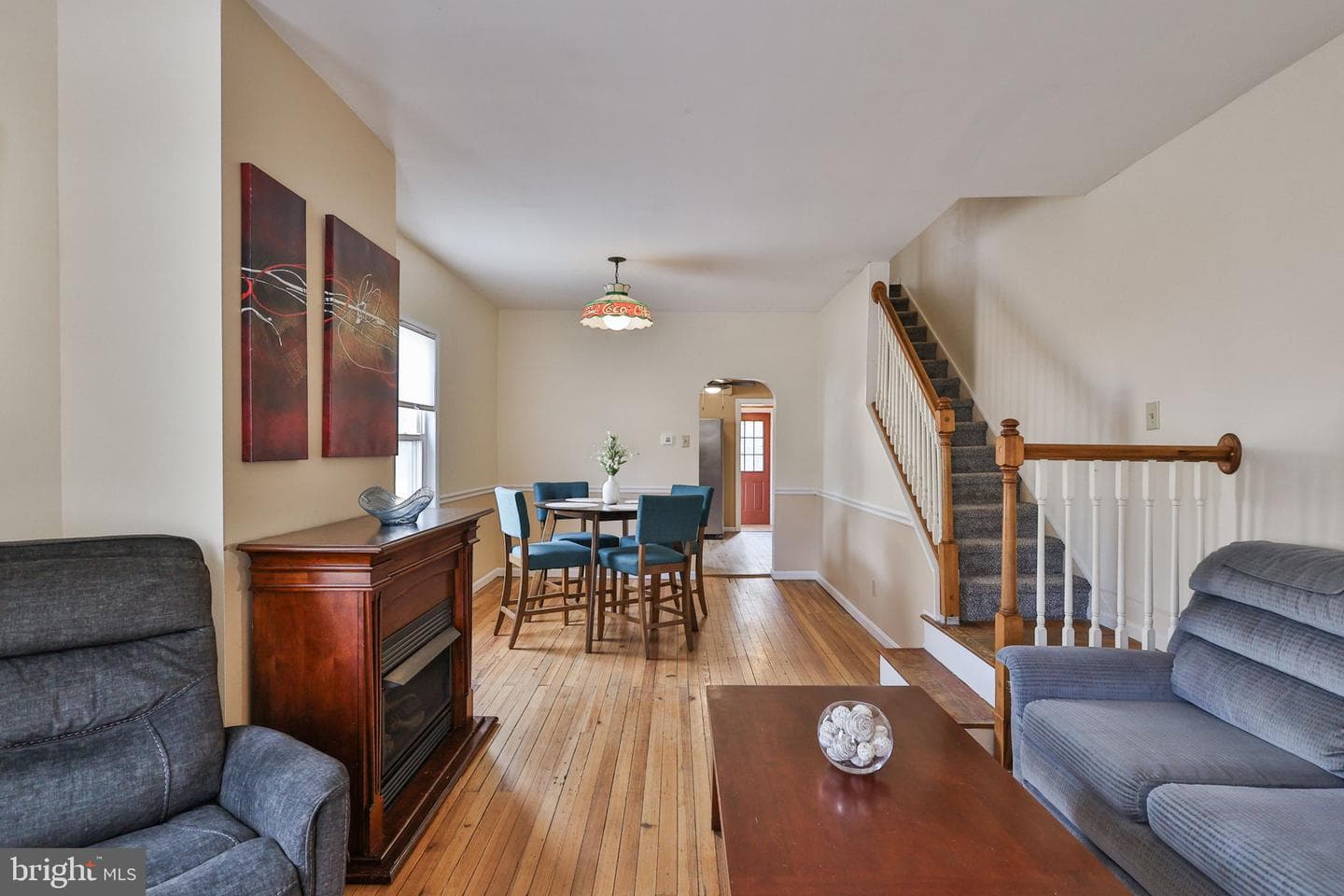 2045 Kenmore Avenue photo 10