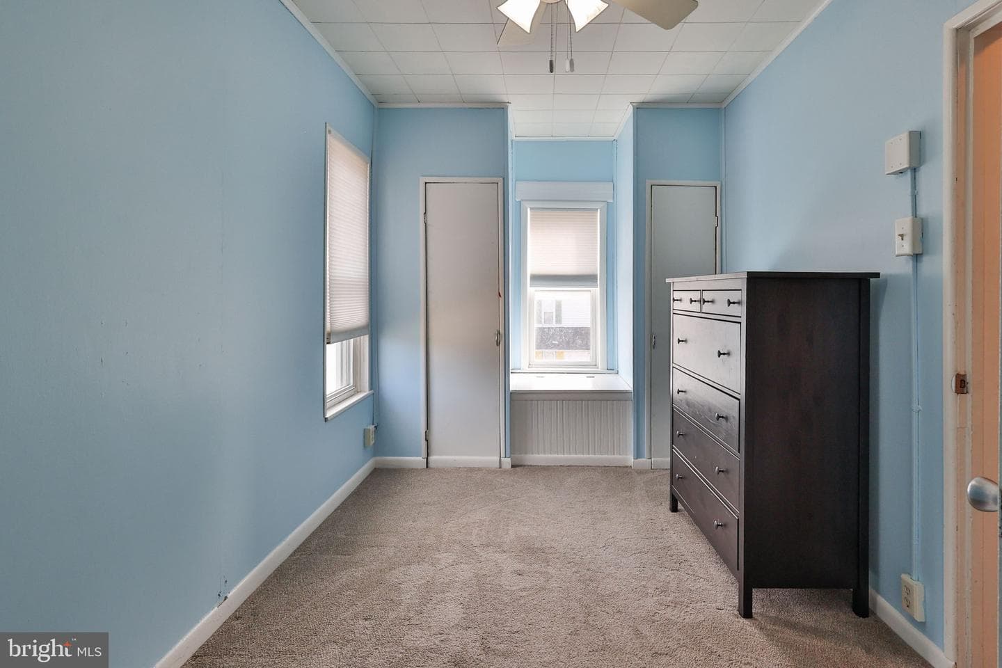 2045 Kenmore Avenue photo 29