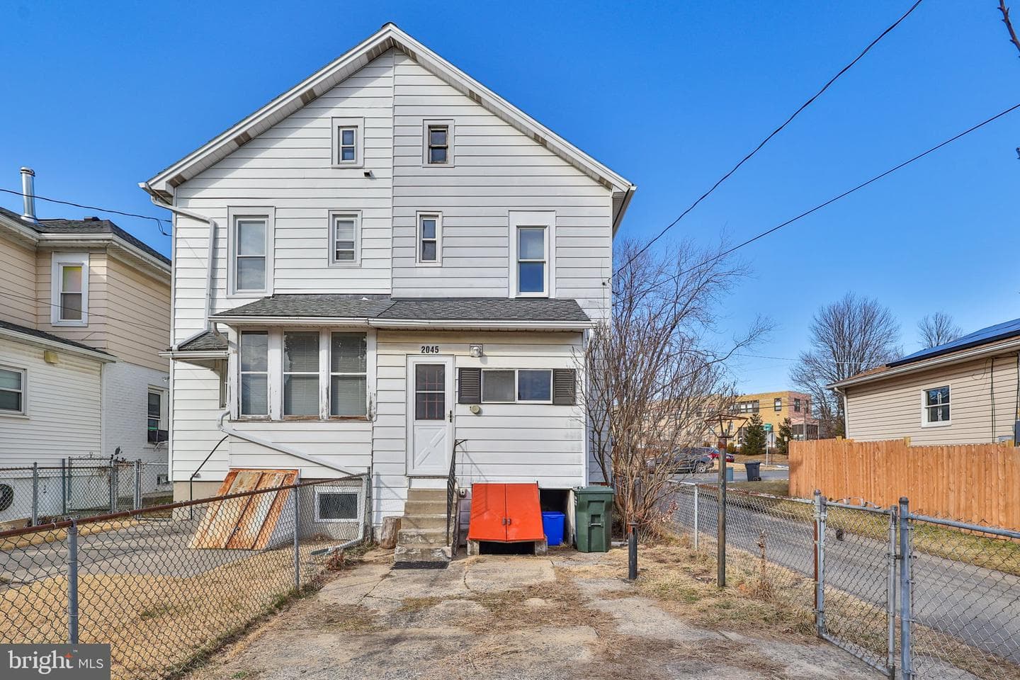 2045 Kenmore Avenue photo 46