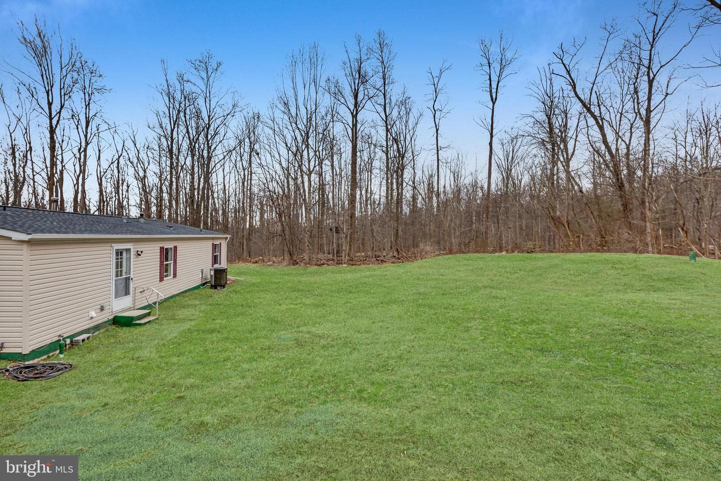 7894 Leaser Road photo 3