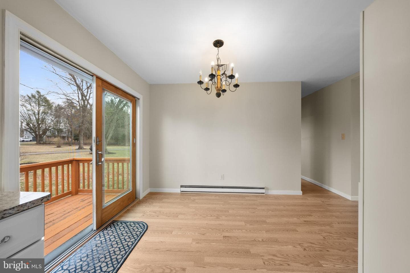 6527 Walnut photo 11