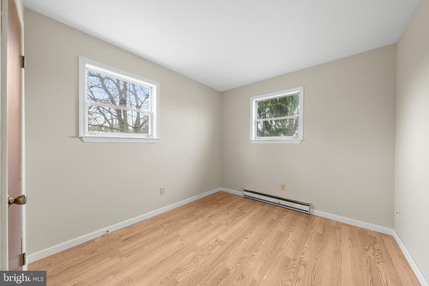 6527 Walnut photo 14