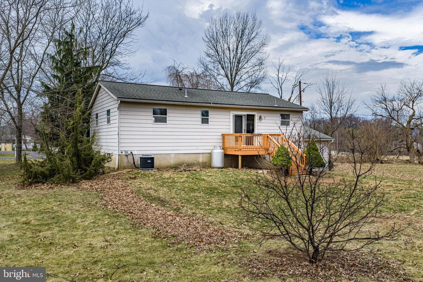6527 Walnut photo 31