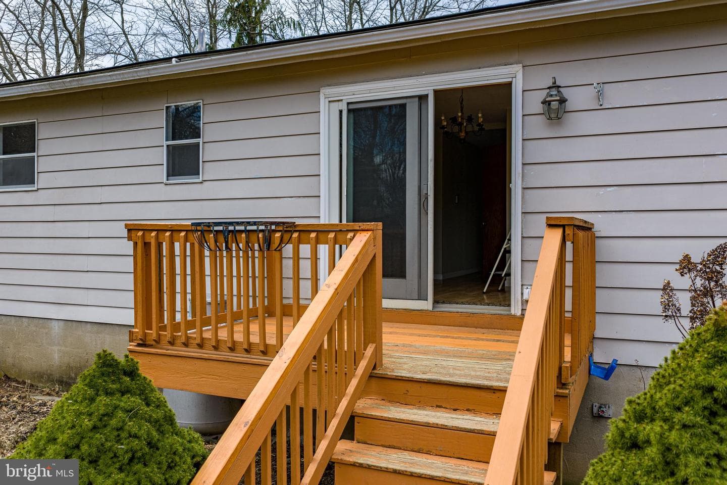 6527 Walnut photo 34