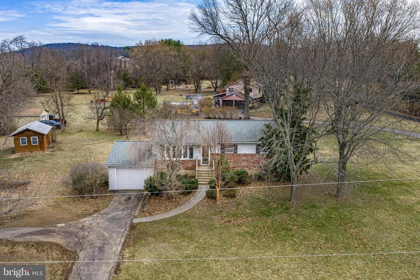 6527 Walnut photo 39