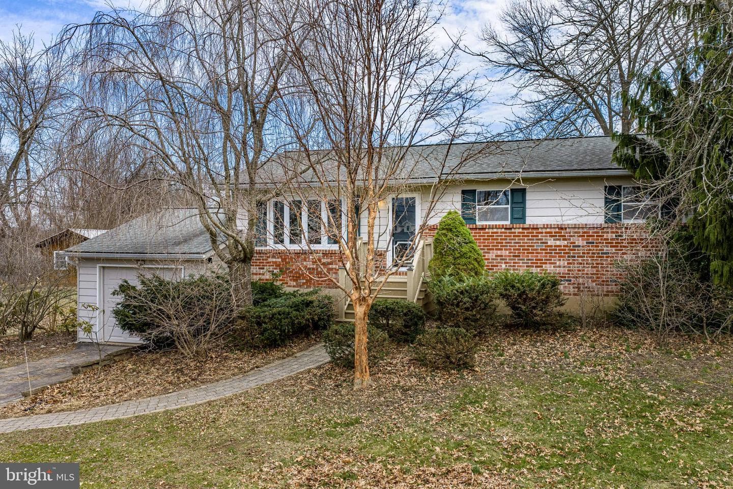 6527 Walnut photo 44