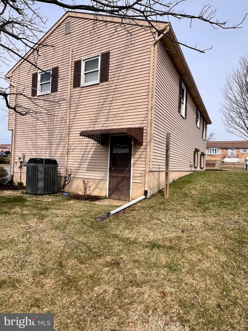 806 E Paoli Street photo 3