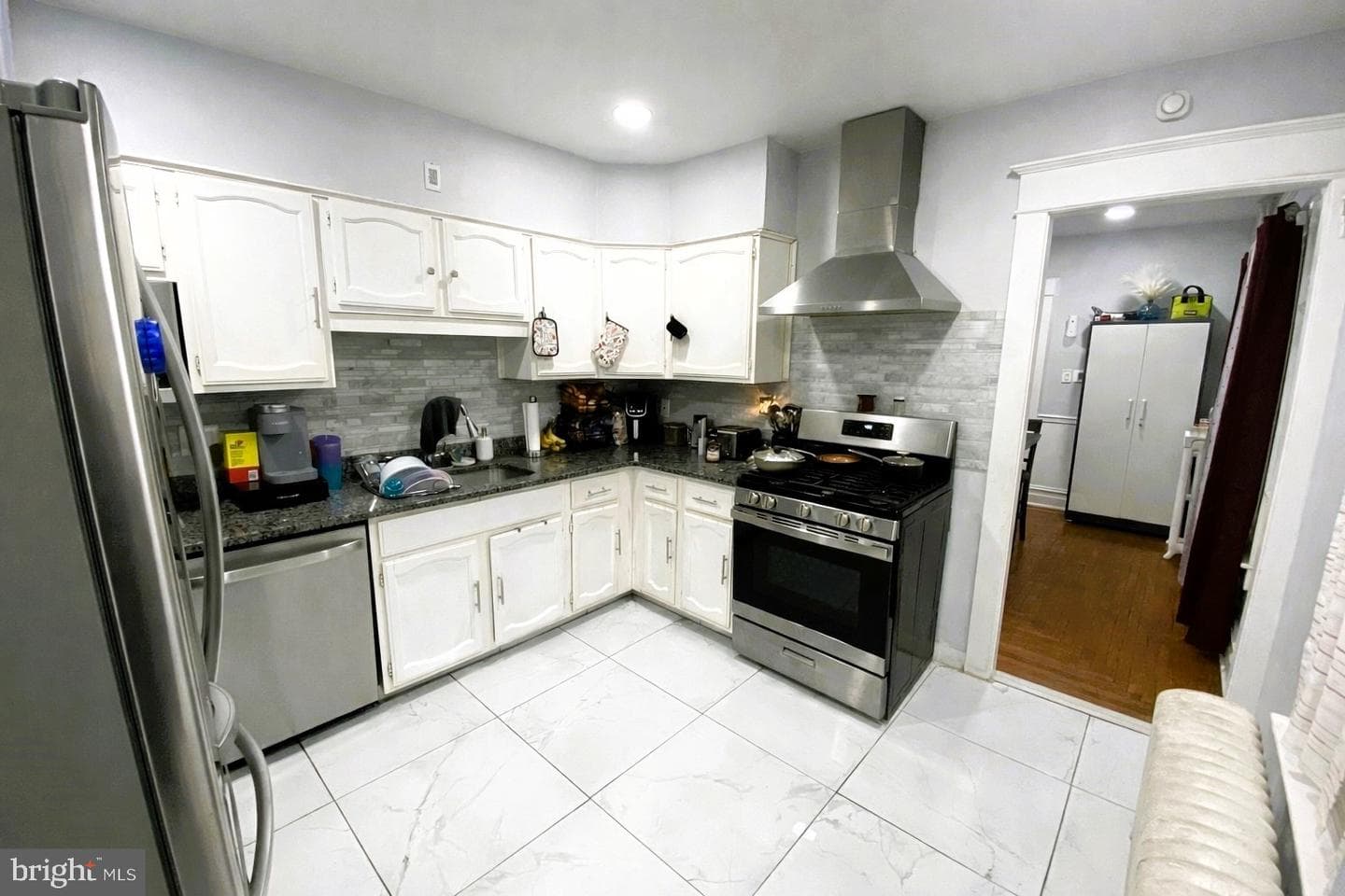 1217 W Allen Street photo 5