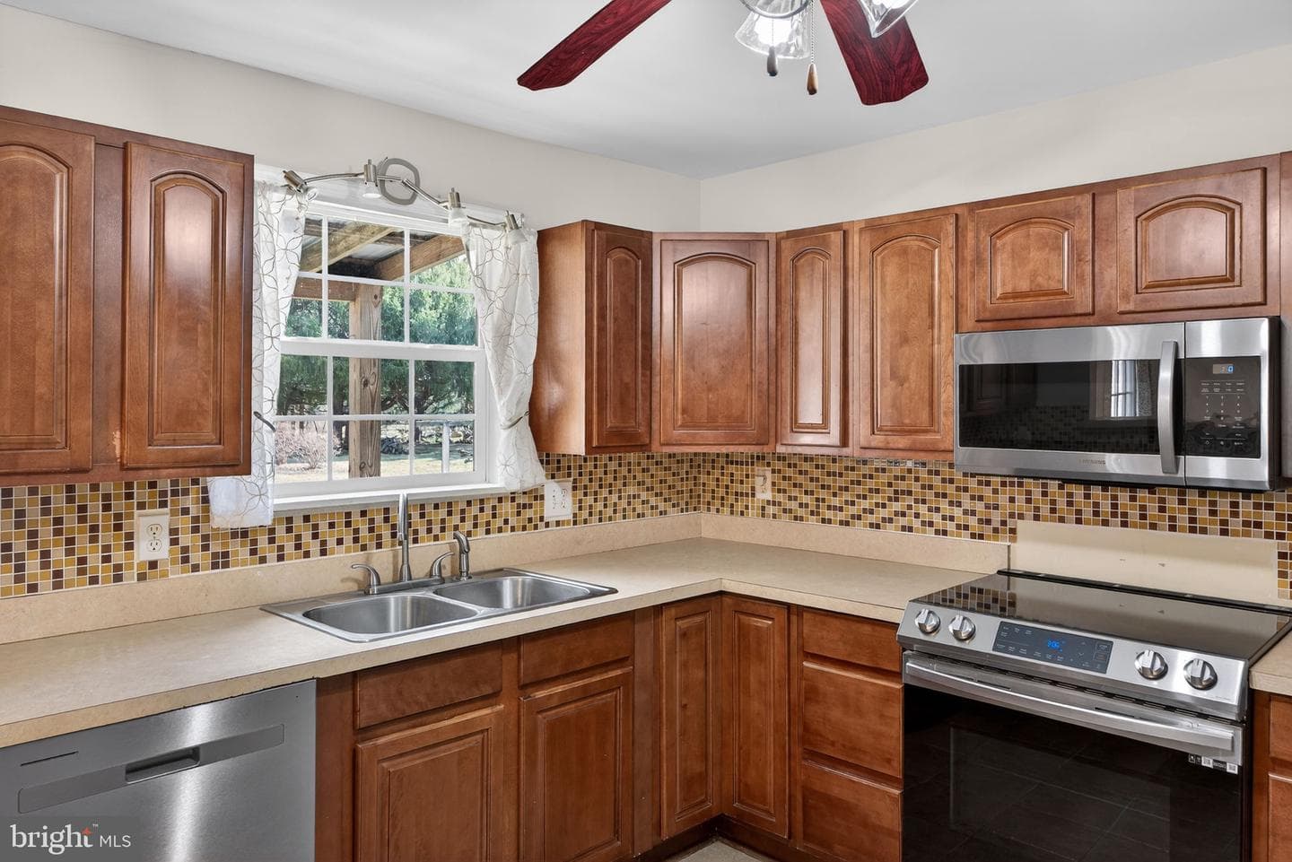 3797 Chestnut Road photo 17