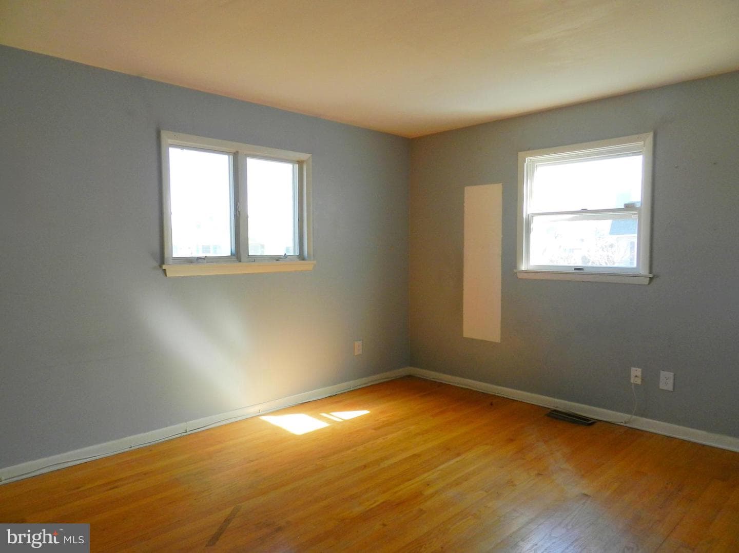 1055 Pine Tree Drive photo 20