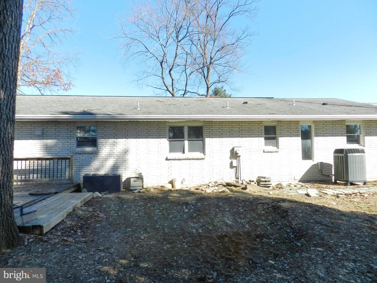 1055 Pine Tree Drive photo 6