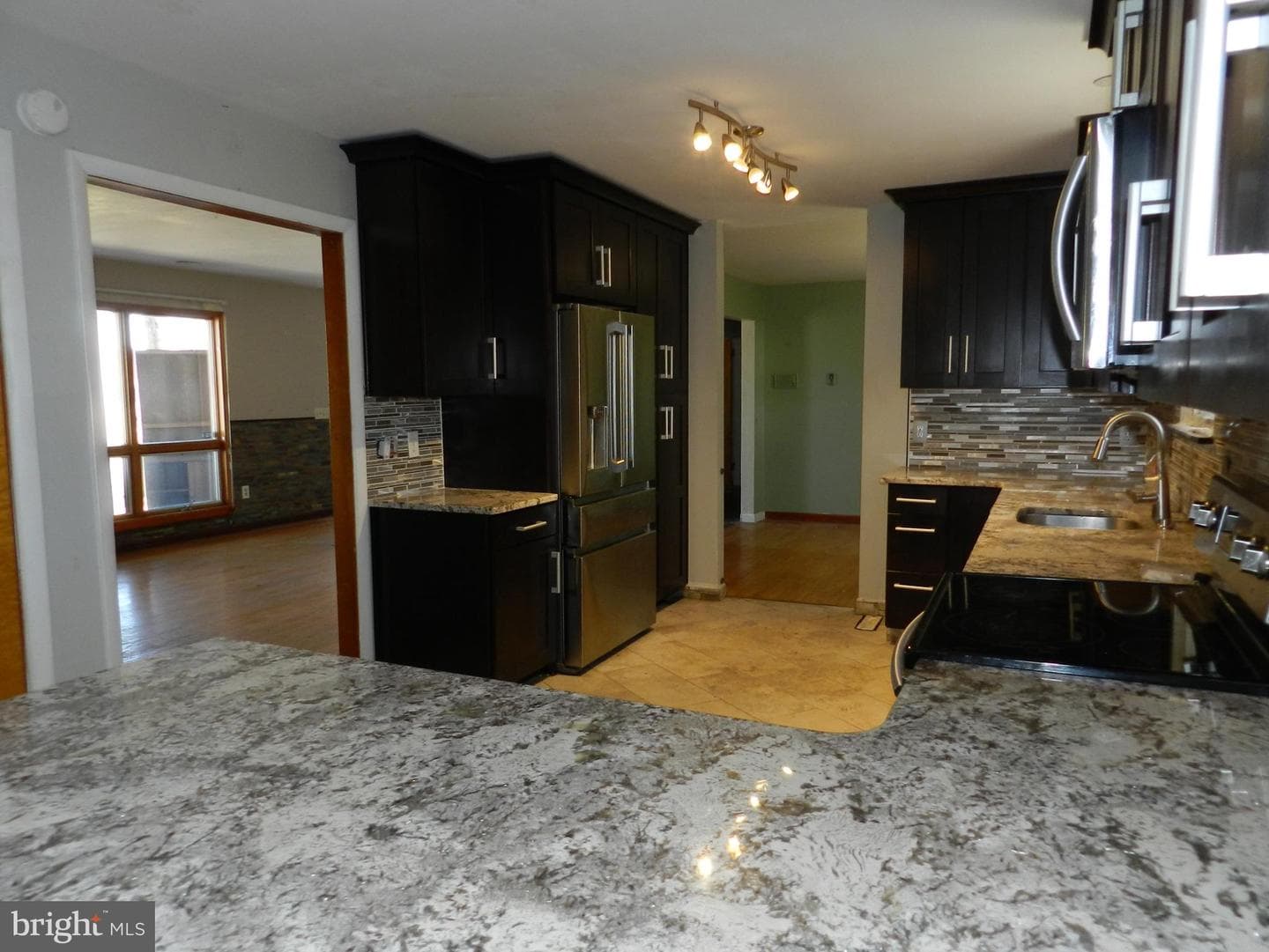 1055 Pine Tree Drive photo 8